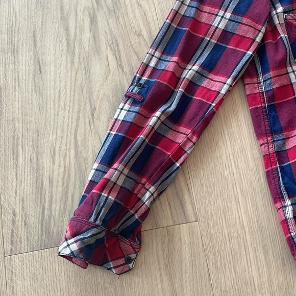 Blank NYC | Button down flannel top | red | size small - Picture 2 of 4